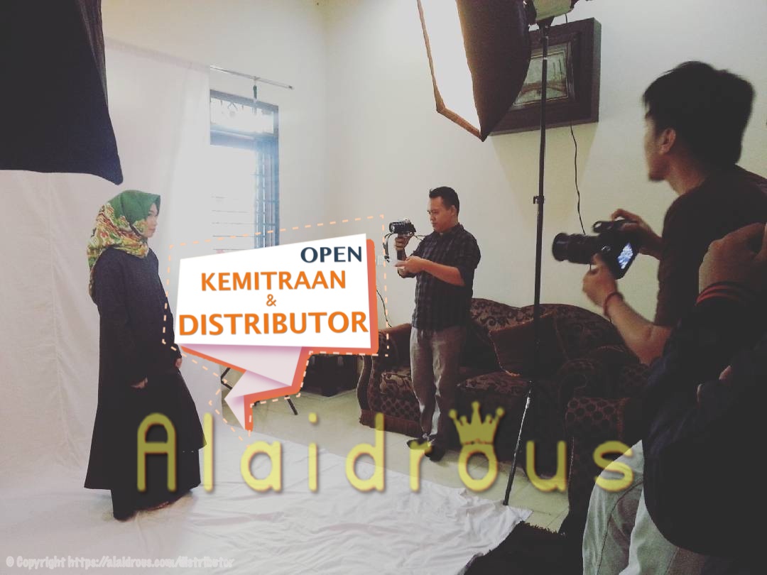 model-baju-muslim-terbaru-header-fb-done.jpg